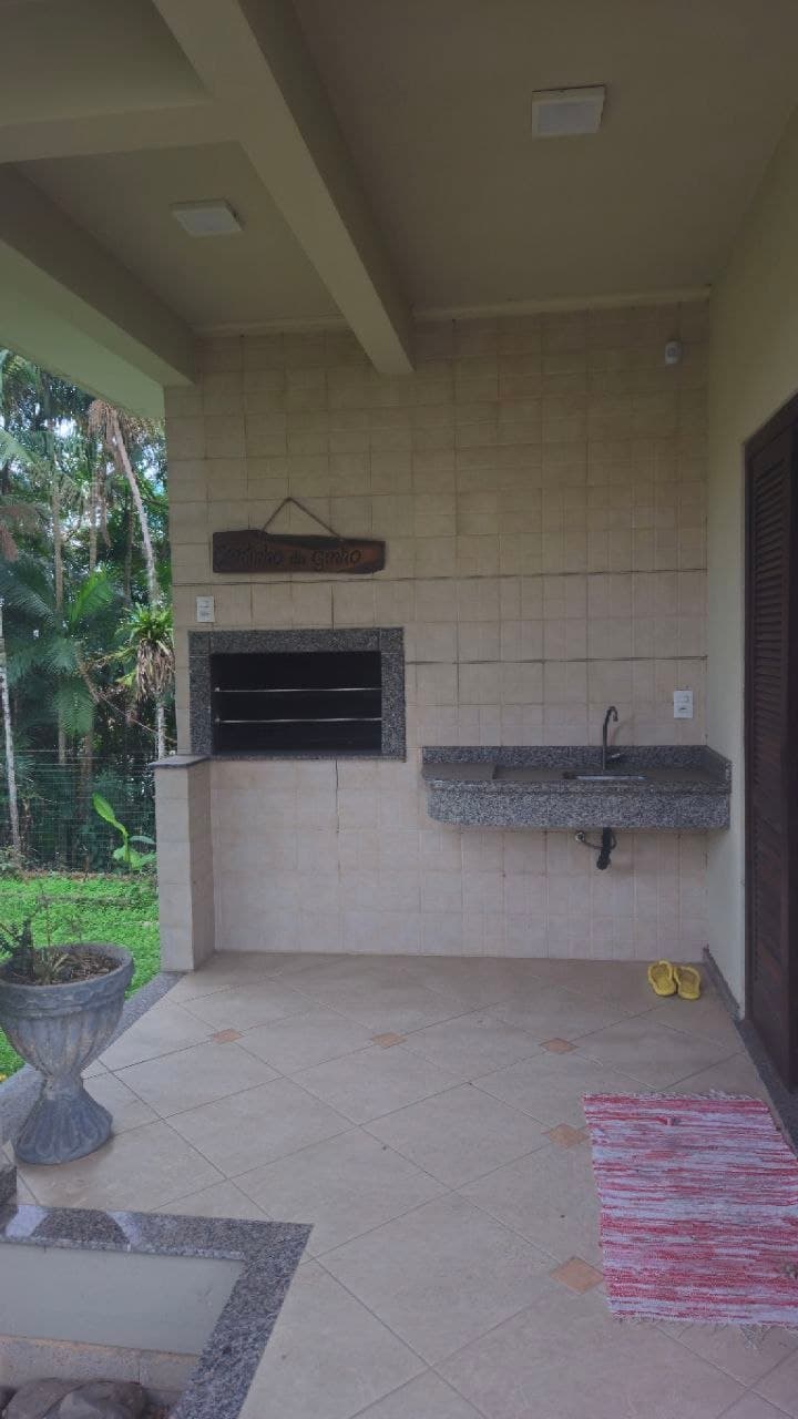 CA101 - Casa à venda, com 3 dormitórios - São Luiz, Criciúma